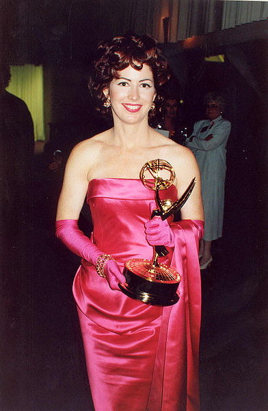 File:Dana Delany 1992 Emmys retouch.jpg