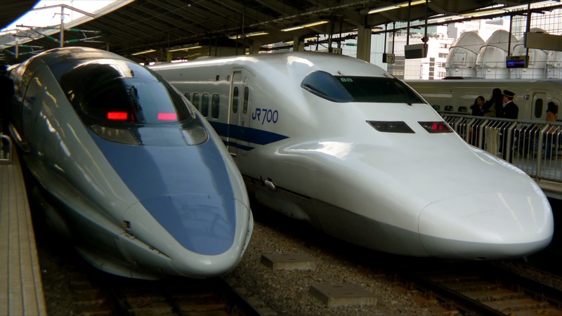 File:Two-bullet-trains-japan.jpg