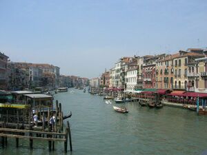 Venice Grand Canal from Rialto Bridge.jpg