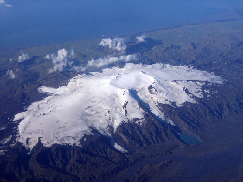 File:Eyjafjallajökull in 2008.png