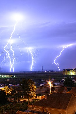 Picture of lightning.