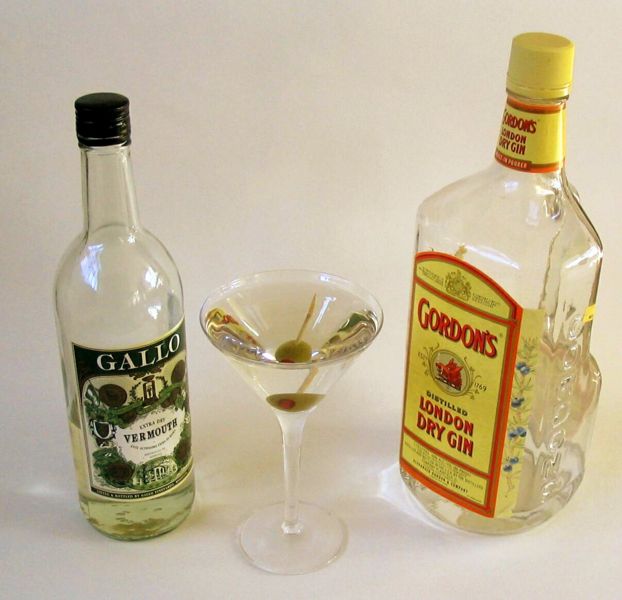 File:Dry Martini.jpg