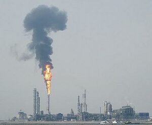 Shell refinery on Pulau Bukom.jpg