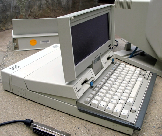 File:IBM PC Convertible.jpg