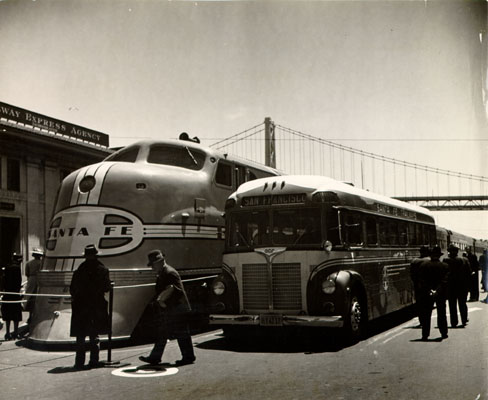 File:ATSF Golden Gate on display in SFO 1938.jpg