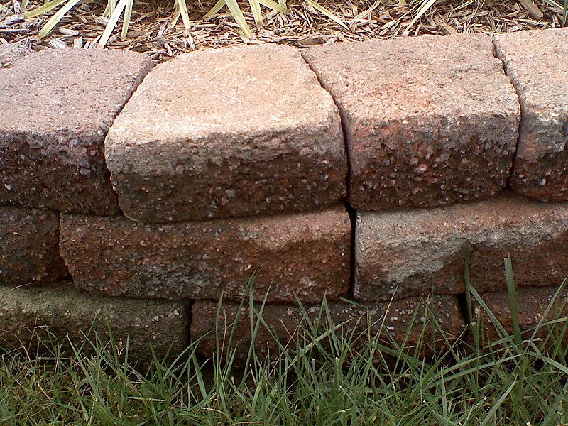 File:Stone used in a retaining wall.jpg