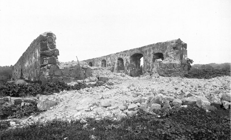 File:Ruins of Mission Santa Margarita circa 1906.jpg