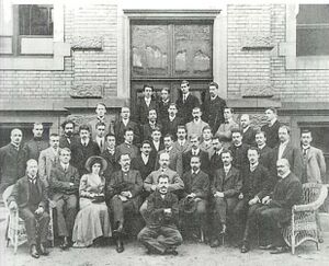 Friz Haber group 1909.jpg