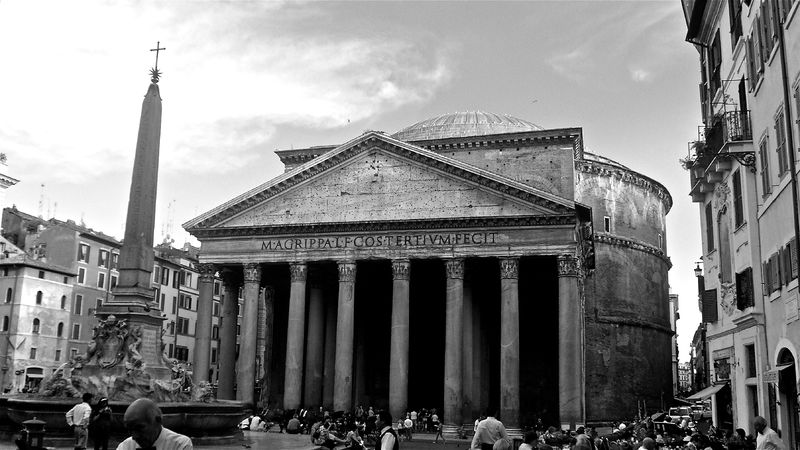 File:Pantheon, 2009 (black and white).jpg