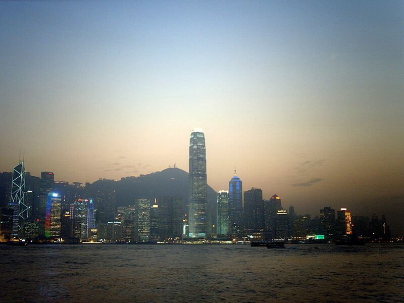 File:Hong Kong harbour form Kowloon (evening).JPG