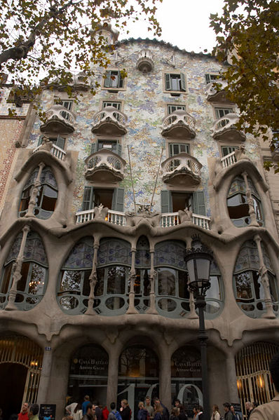 File:Casa Batlló.jpg