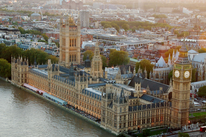 File:Westminster Palace, aerial.jpg