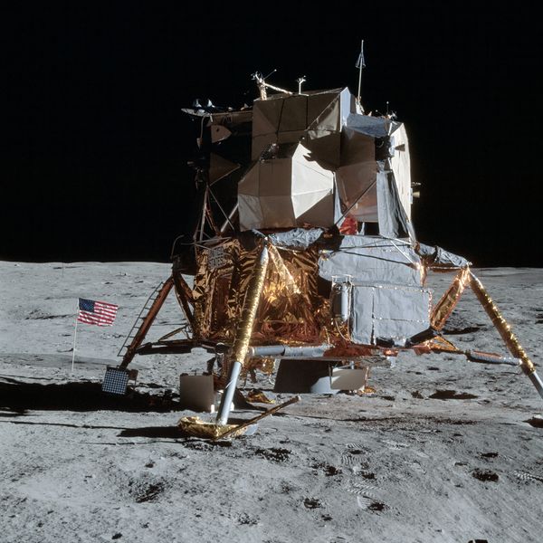 File:Apollo 14 Lunar Module.jpg