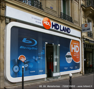 Picture of a store in Paris which sells Blu-ray discs.